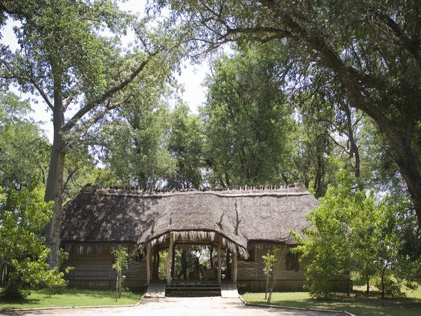 Xakanaxa Camp - Exterior 